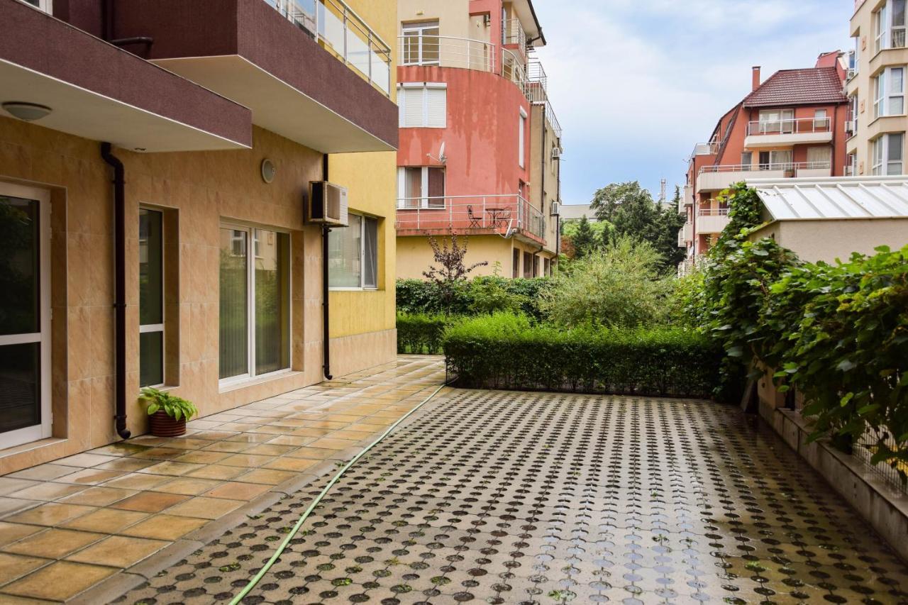 Apartment Coral Pomorie Ngoại thất bức ảnh